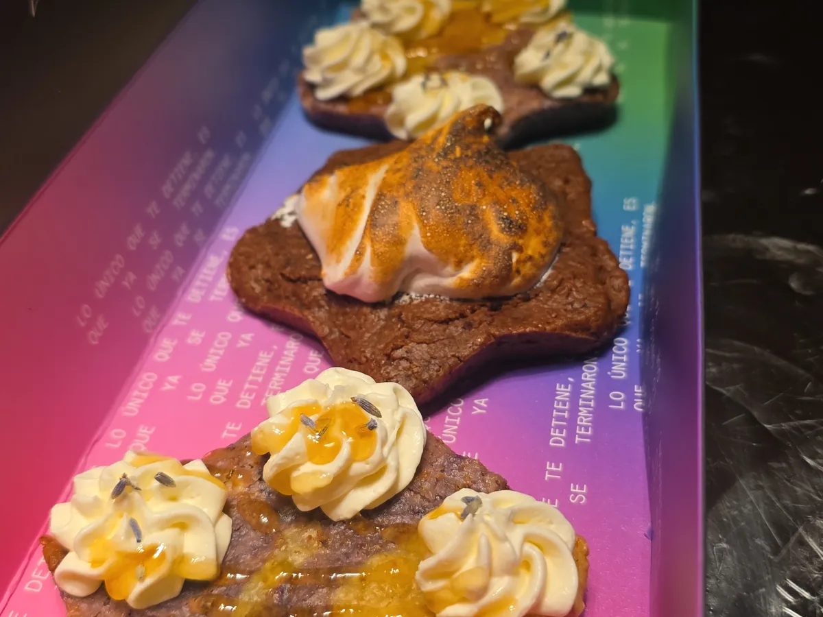 d-stellar's ALL STARS box with July 2026's five most-voted cookies